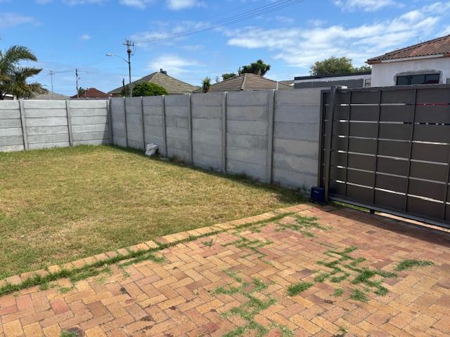 3 Bedroom Property for Sale in Churchill Estate Western Cape